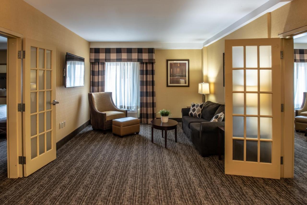 Red Lion Hotel Harrisburg Hershey Экстерьер фото